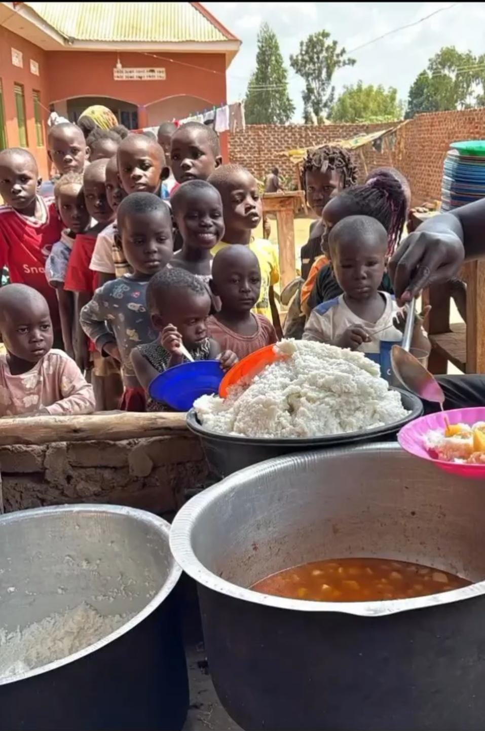 Children waiting for food